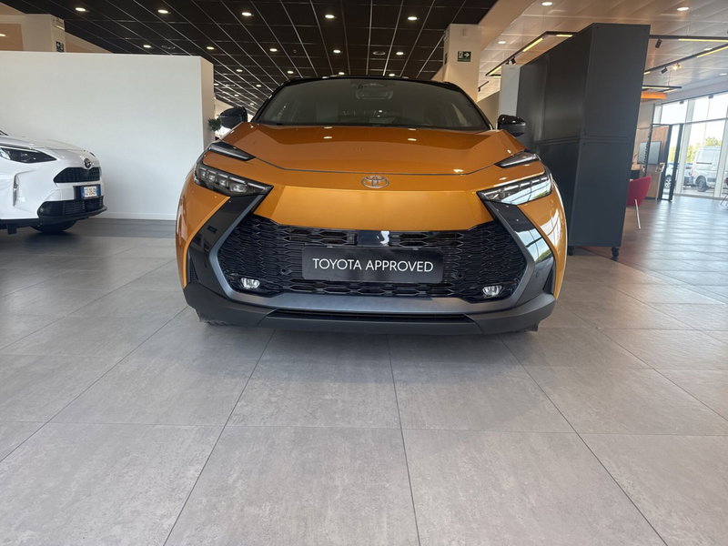 Toyota Toyota C-HR usata a Nuoro (5)