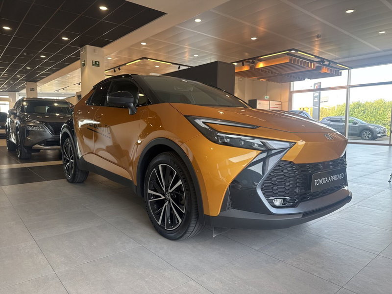 Toyota Toyota C-HR usata a Nuoro (8)