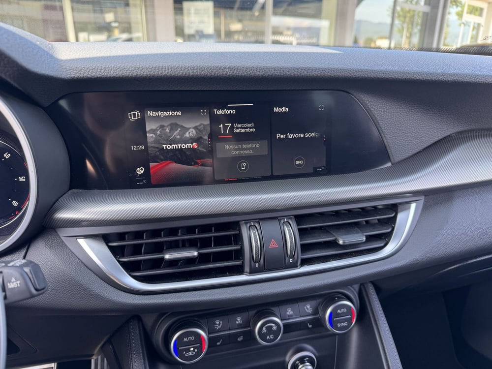Alfa Romeo Stelvio usata a Pistoia (13)