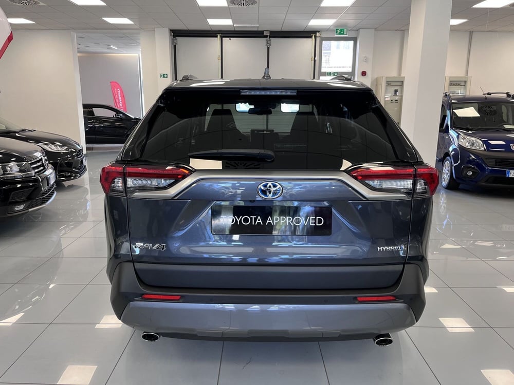 Toyota Rav4 usata a Prato (5)
