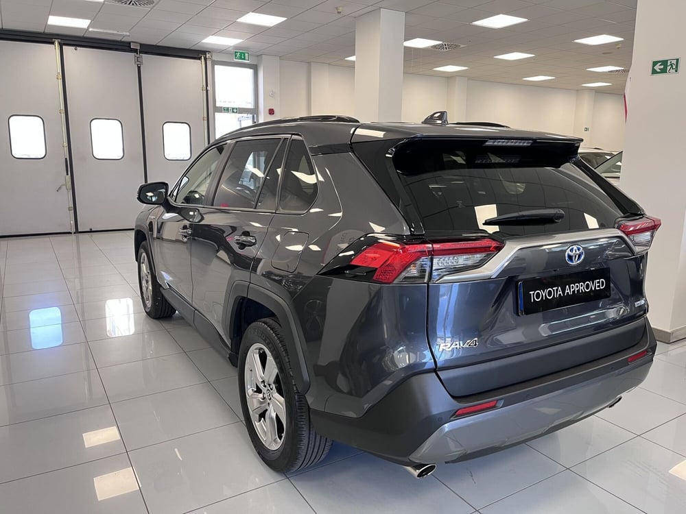 Toyota Rav4 usata a Prato (6)