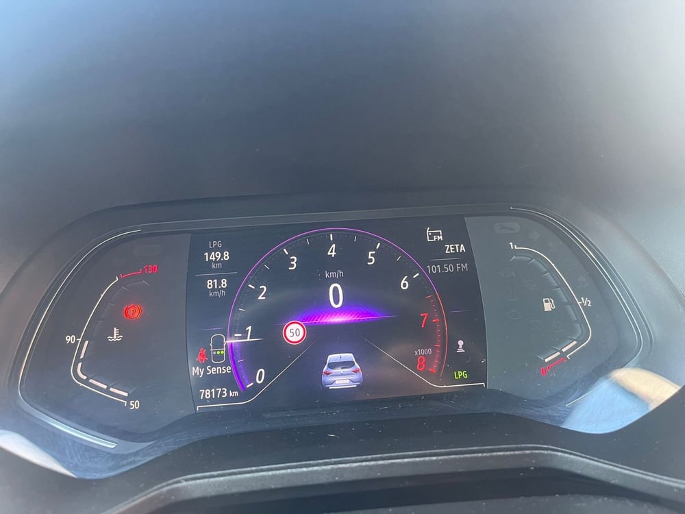 Renault Clio usata a Cremona (8)