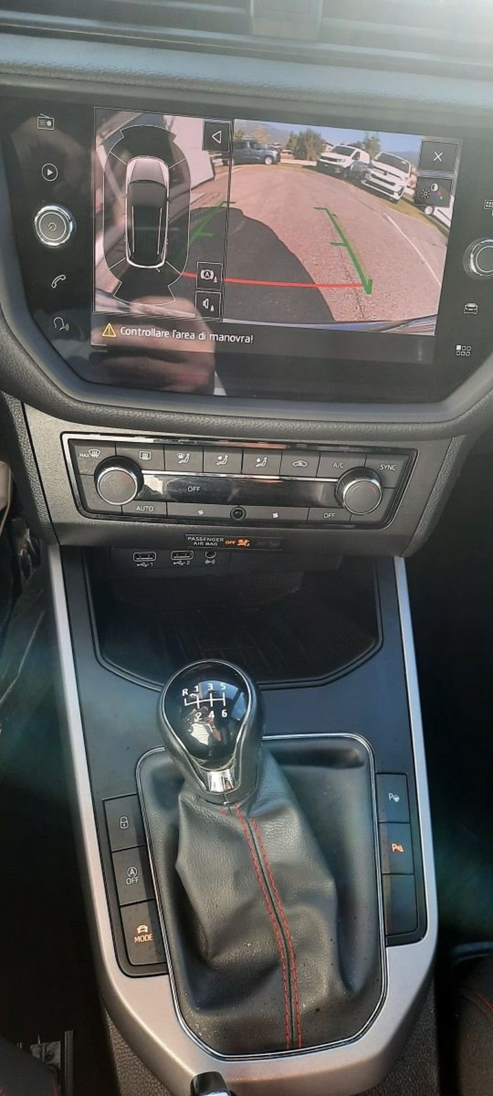 SEAT Arona usata a Aosta (10)