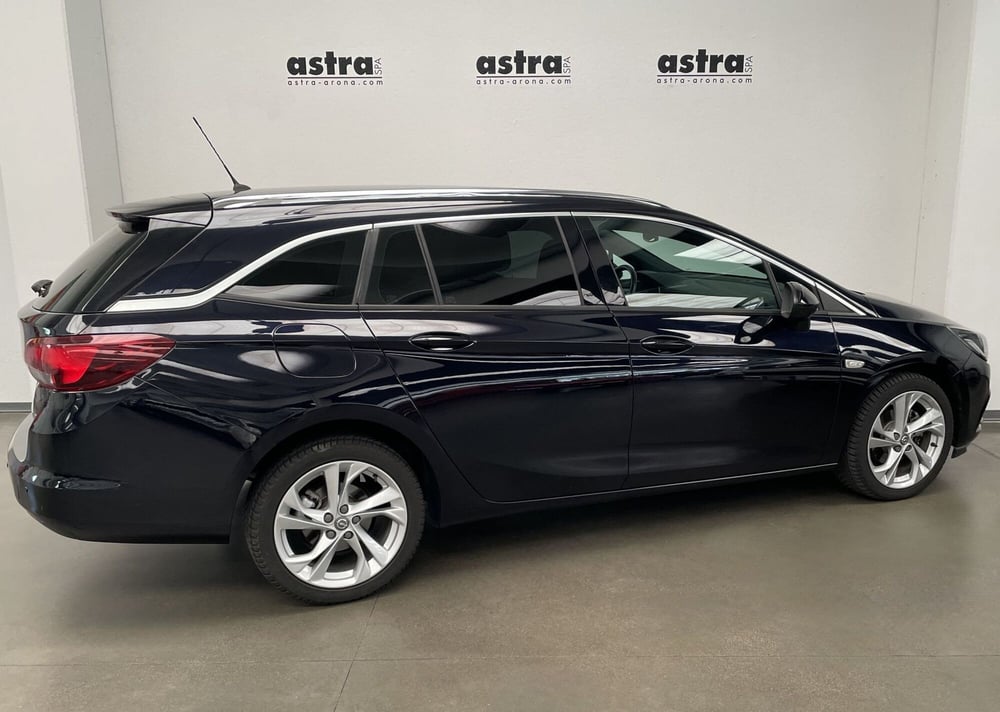 Opel Astra Station Wagon usata a Novara (4)