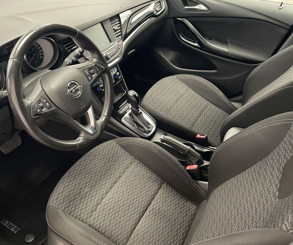 Opel Astra Station Wagon usata a Novara (7)