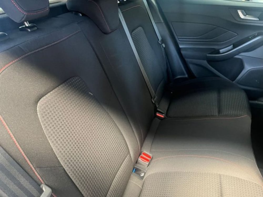 Ford Focus usata a Lodi (13)