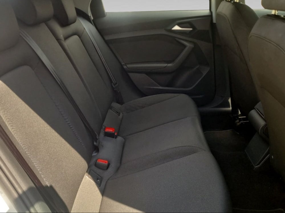 Audi A1 allstreet usata a Livorno (11)