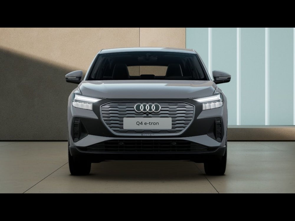 Audi Q4 Sportback nuova a Livorno (4)