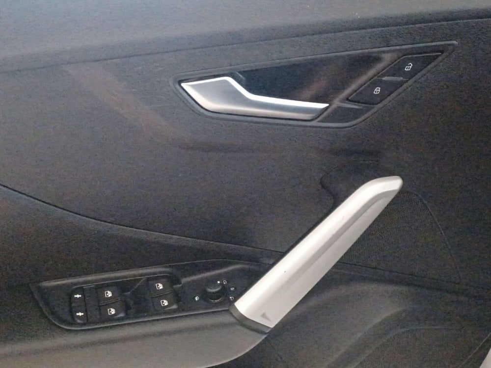 Audi Q2 usata a Firenze (17)