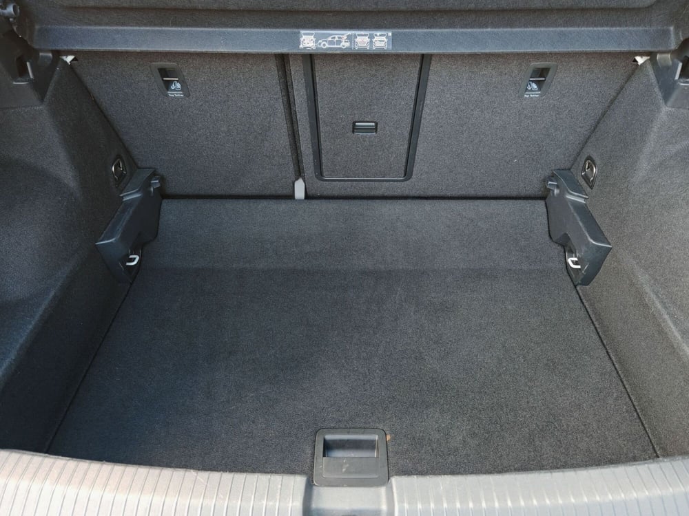 Volkswagen T-Roc usata a Palermo (15)