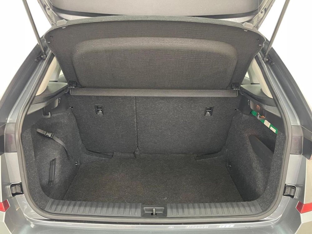 Skoda Kamiq usata a Como (19)