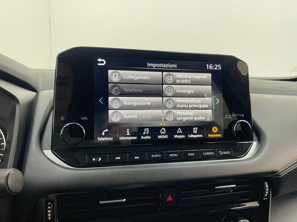 Nissan Qashqai usata a Como (16)