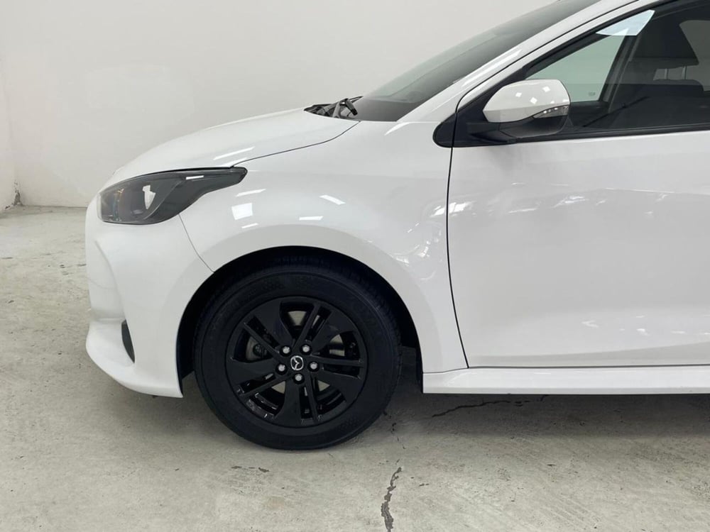 Mazda Mazda2 Hybrid usata a Como (9)
