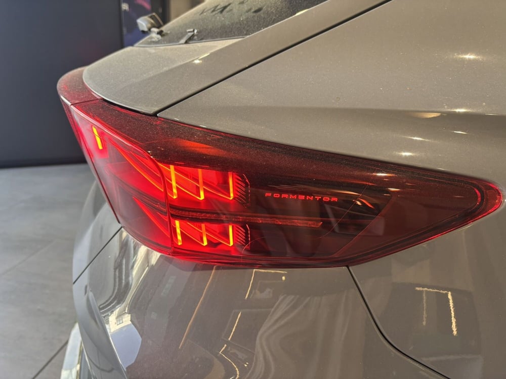 Cupra Formentor nuova a Ferrara (14)