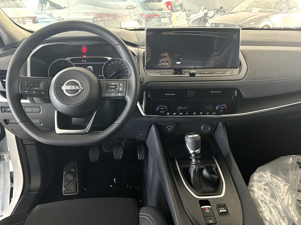 Nissan Qashqai nuova a Ferrara (11)