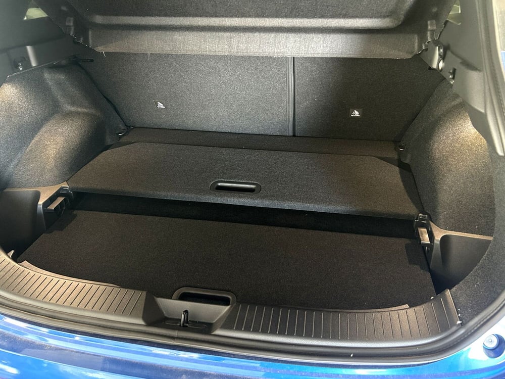 Nissan Qashqai nuova a Ferrara (14)