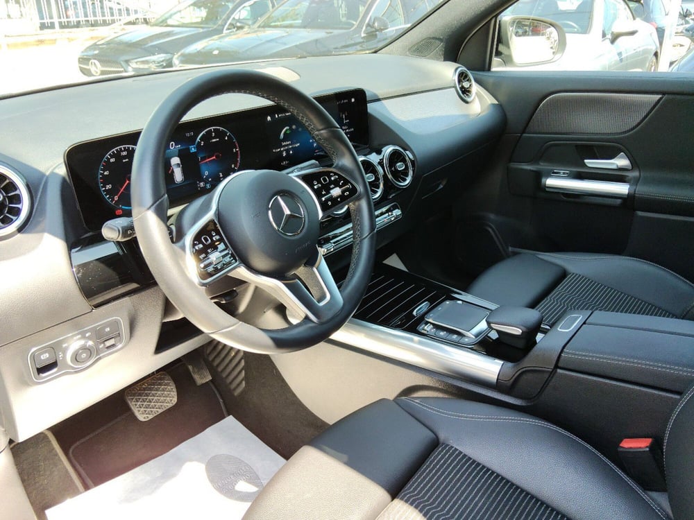 Mercedes-Benz GLA SUV usata a Pescara (11)