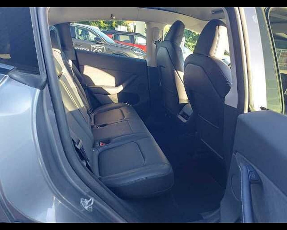 Tesla Model Y usata a Venezia (11)