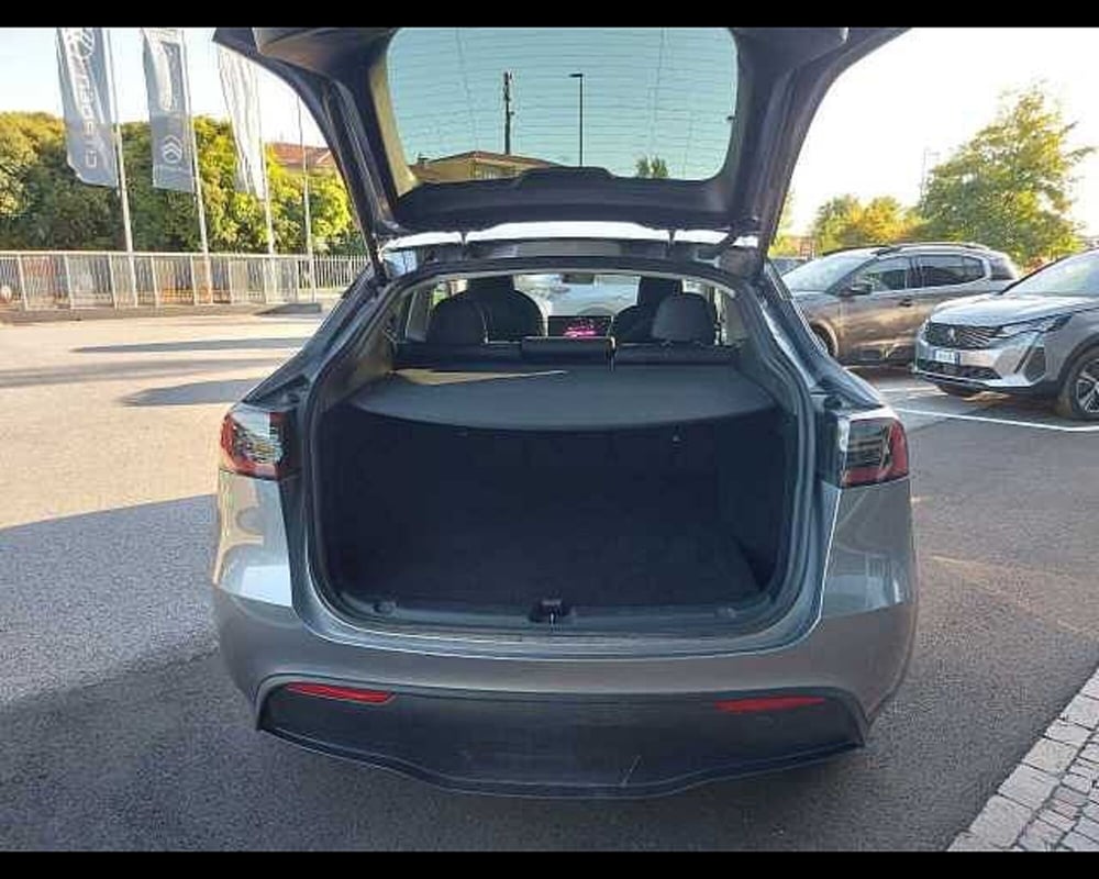 Tesla Model Y usata a Venezia (12)