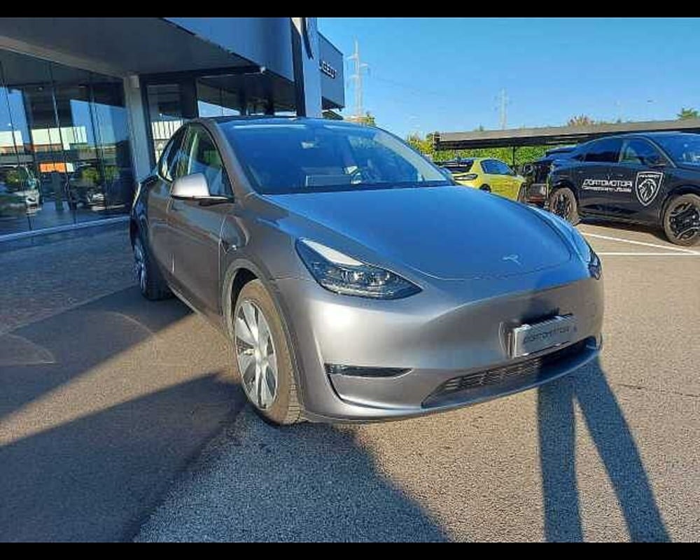 Tesla Model Y usata a Venezia (2)