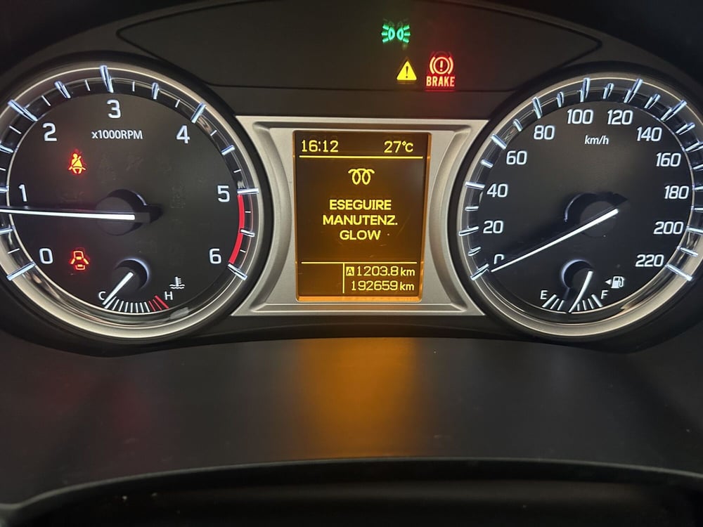 Suzuki Vitara usata a Milano (8)