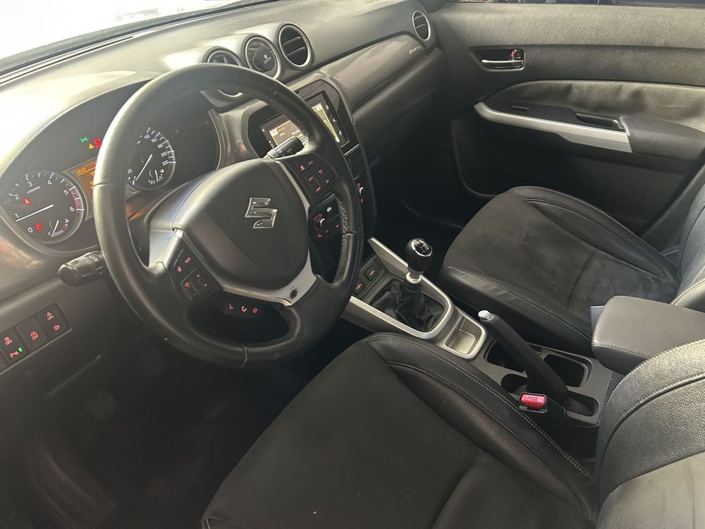 Suzuki Vitara usata a Milano (9)
