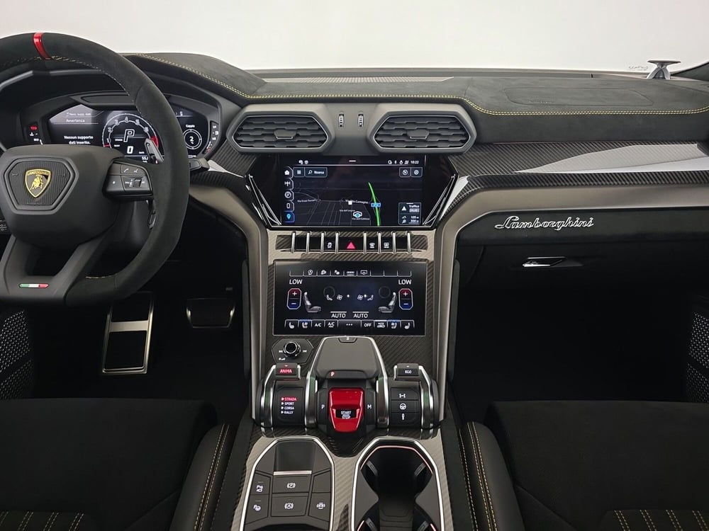 Lamborghini Urus usata a Alessandria (8)