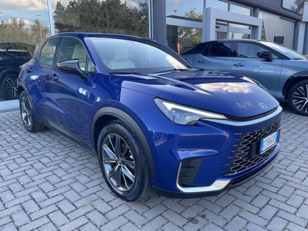 Lexus LBX usata a Perugia (3)