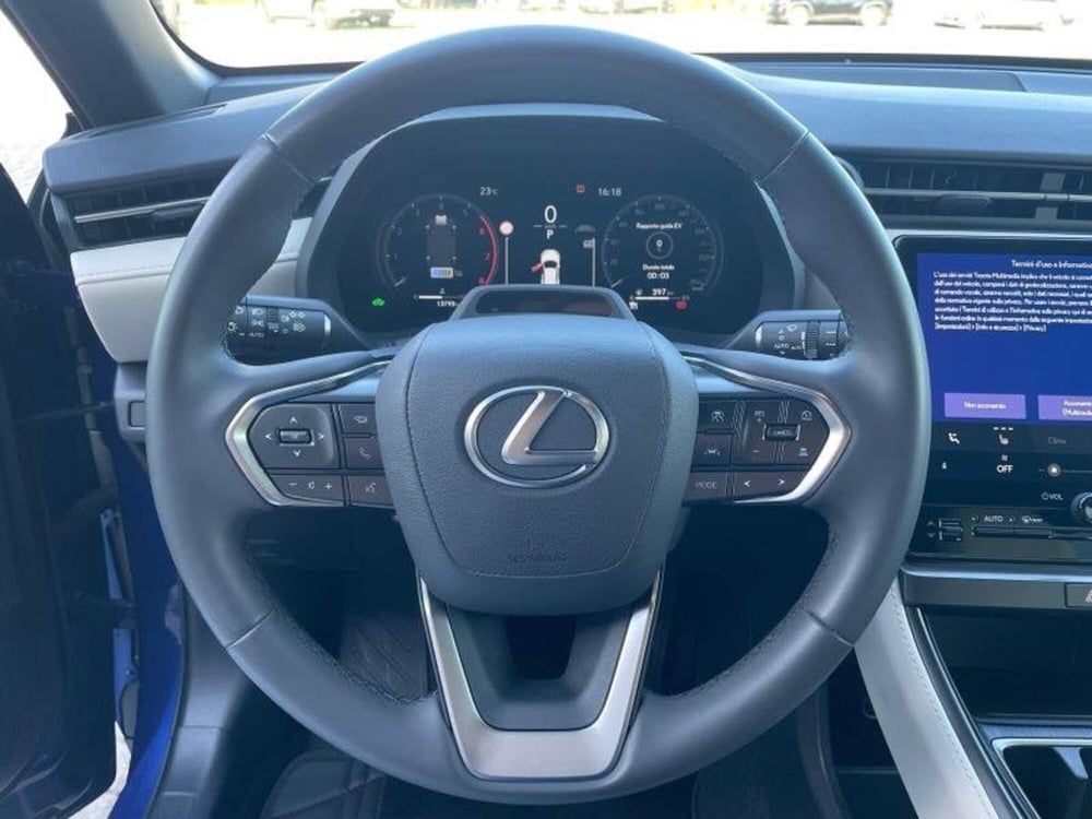 Lexus LBX usata a Perugia (9)