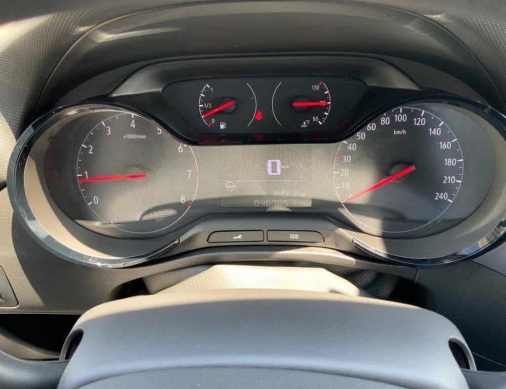 Opel Crossland X usata a Perugia (10)