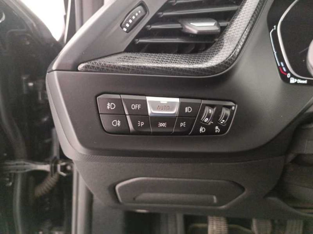 BMW Serie 1 usata a Treviso (14)