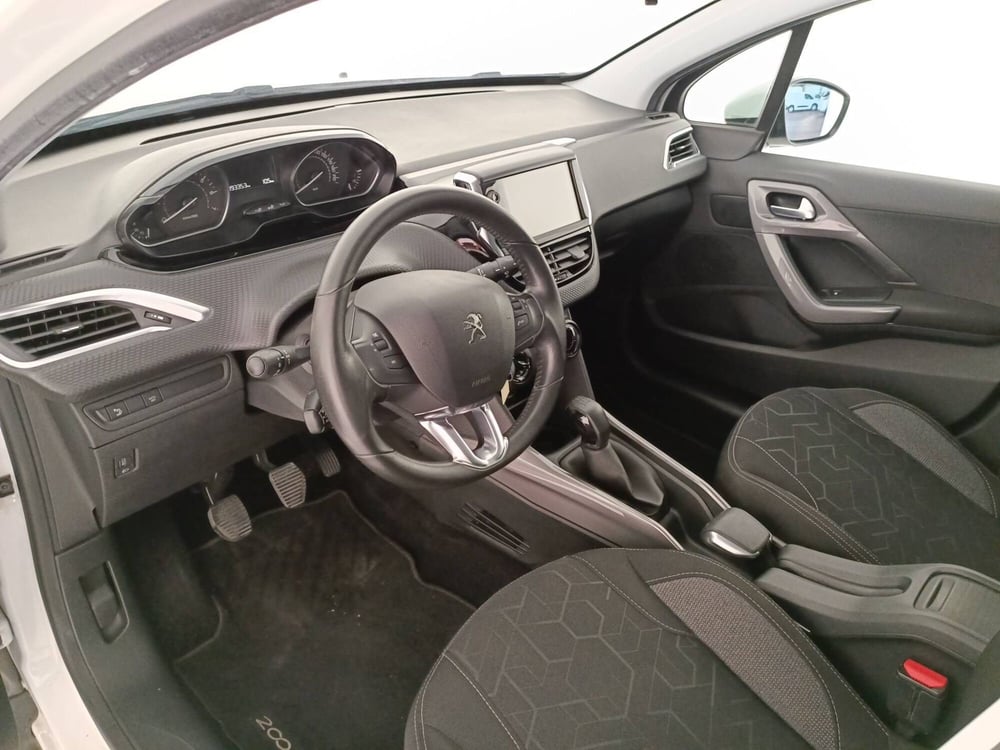 Peugeot 2008 usata a Treviso (10)