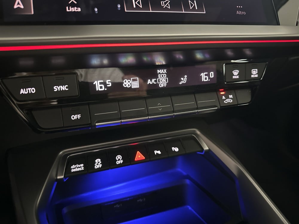 Audi A3 Sportback usata a Napoli (17)