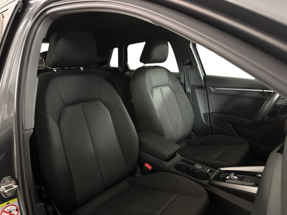 Audi A3 Sportback usata a Napoli (9)