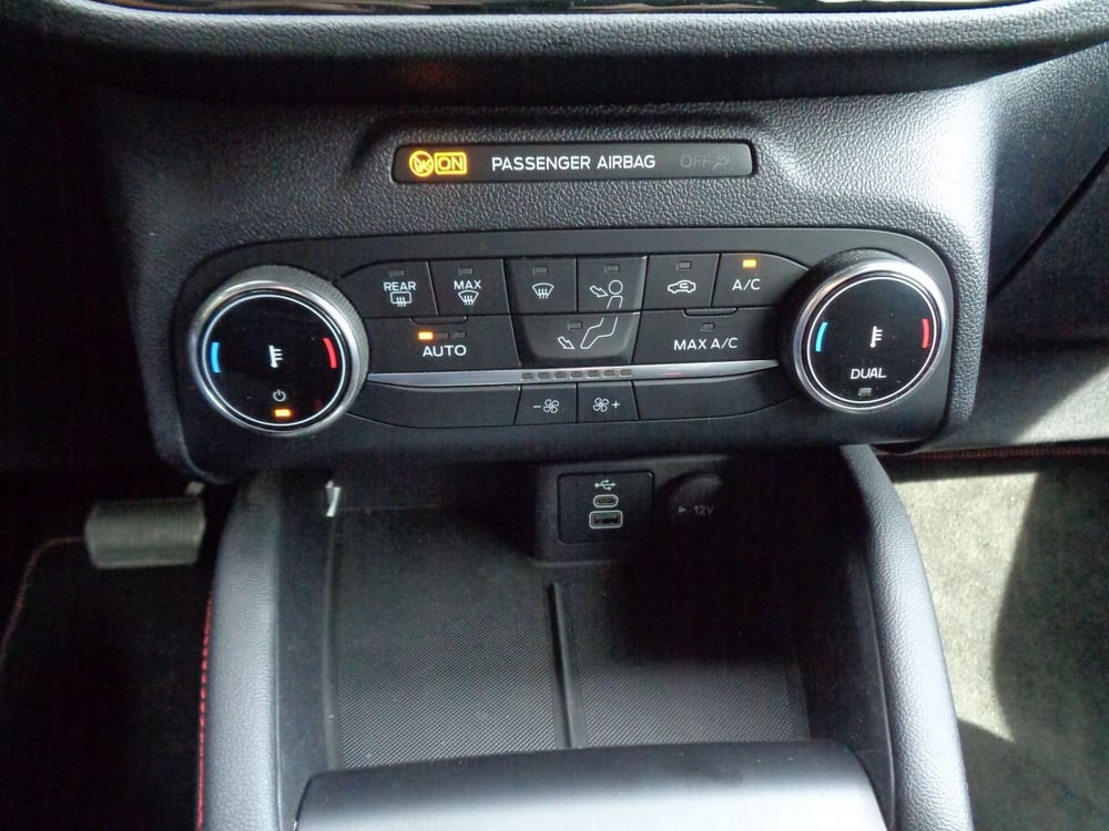 Ford Kuga usata a Treviso (15)