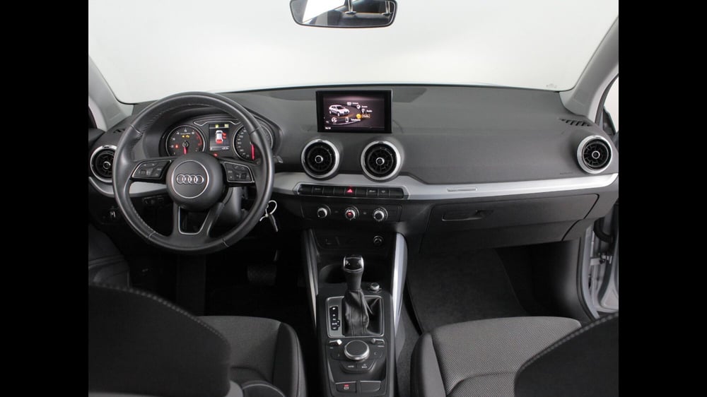 Audi Q2 usata a Palermo (13)