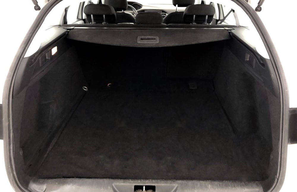 Peugeot 308 SW usata a Perugia (16)