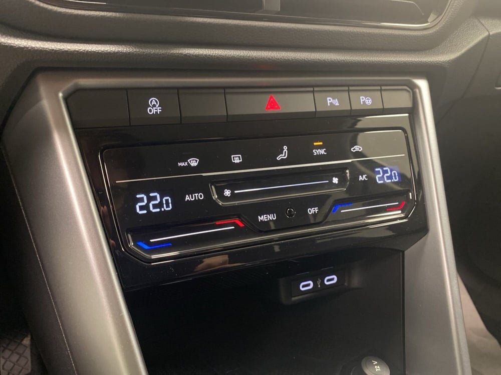 Volkswagen T-Roc nuova a Varese (10)