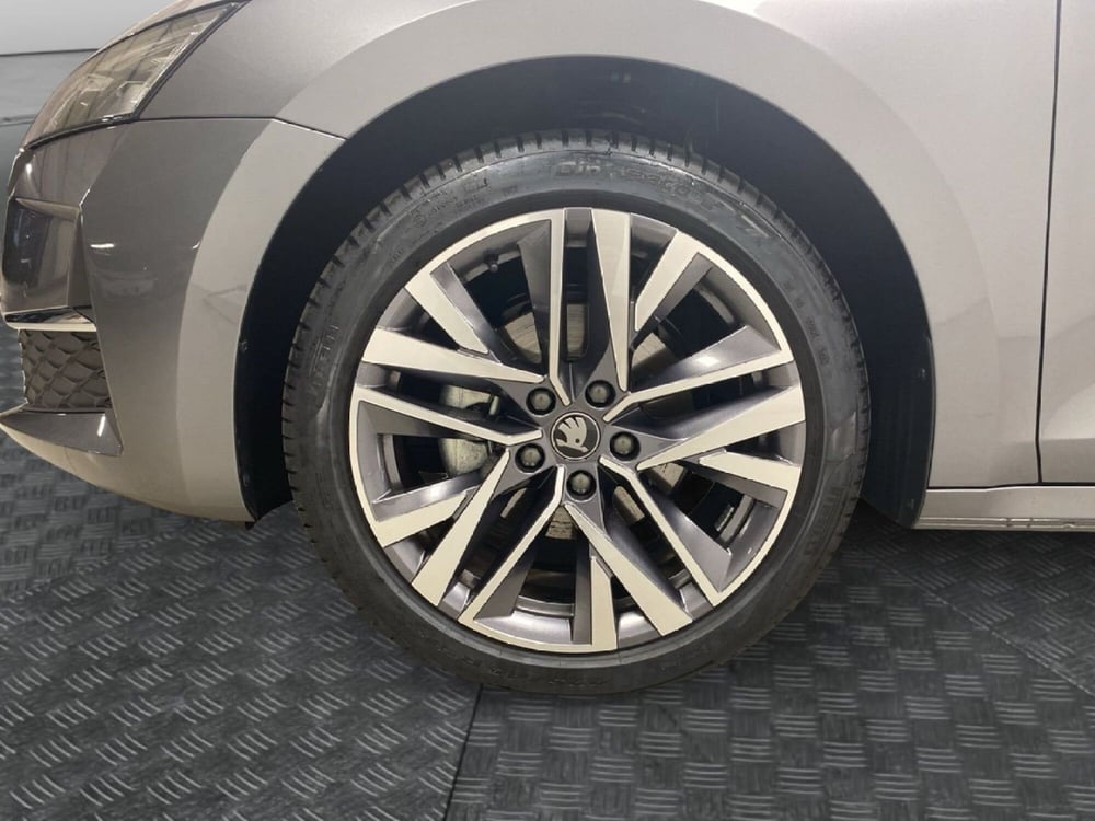 Skoda Octavia Station Wagon nuova a Varese (7)