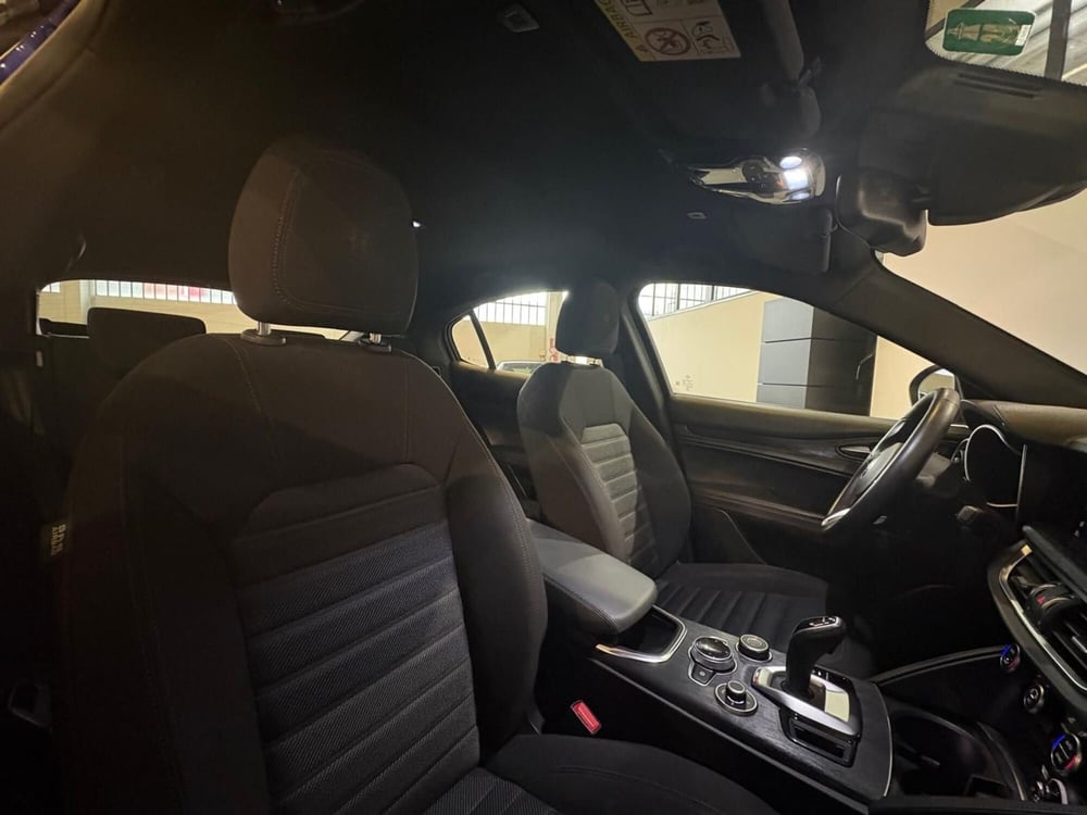 Alfa Romeo Stelvio usata a Monza e Brianza (15)