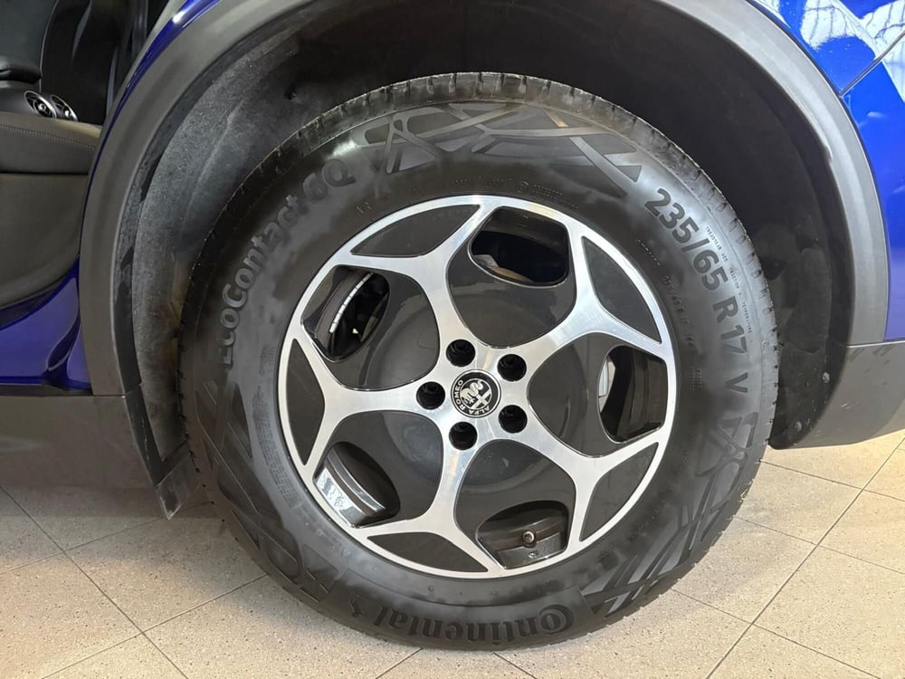 Alfa Romeo Stelvio usata a Monza e Brianza (20)