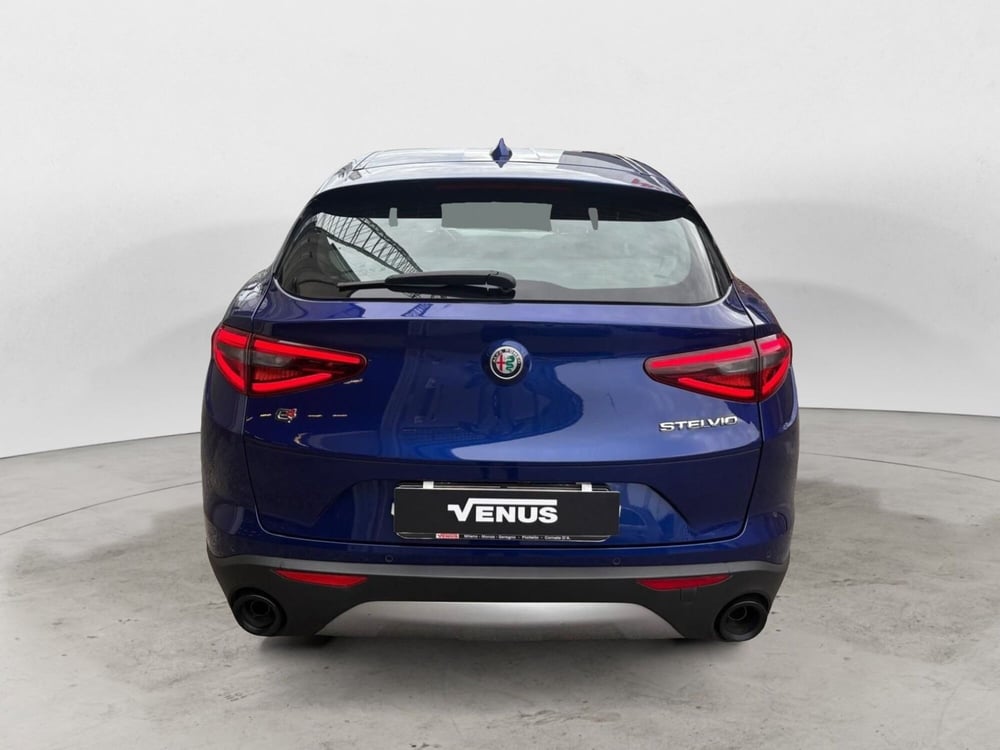Alfa Romeo Stelvio usata a Monza e Brianza (5)