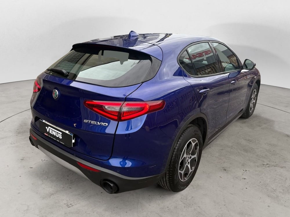 Alfa Romeo Stelvio usata a Monza e Brianza (6)
