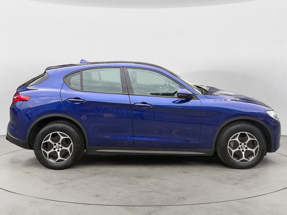 Alfa Romeo Stelvio usata a Monza e Brianza (7)