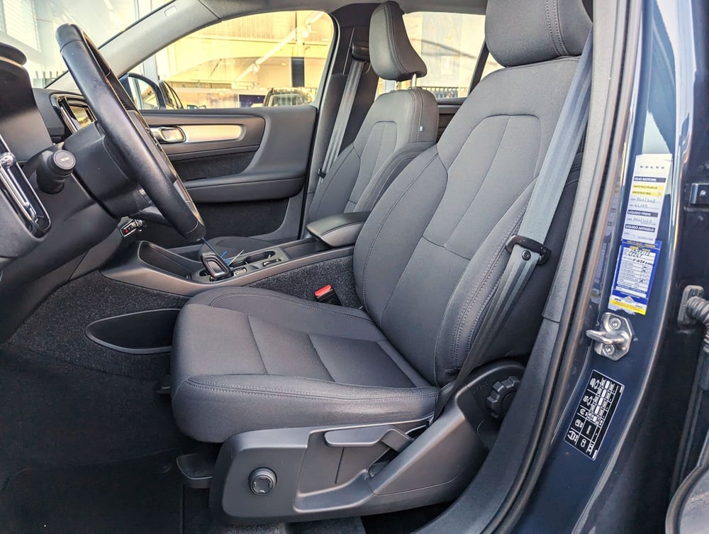 Volvo XC40 usata a Pescara (8)