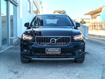 Volvo XC40 T4 Recharge Plug-in Hybrid Inscription Expression del 2021 usata a Pescara