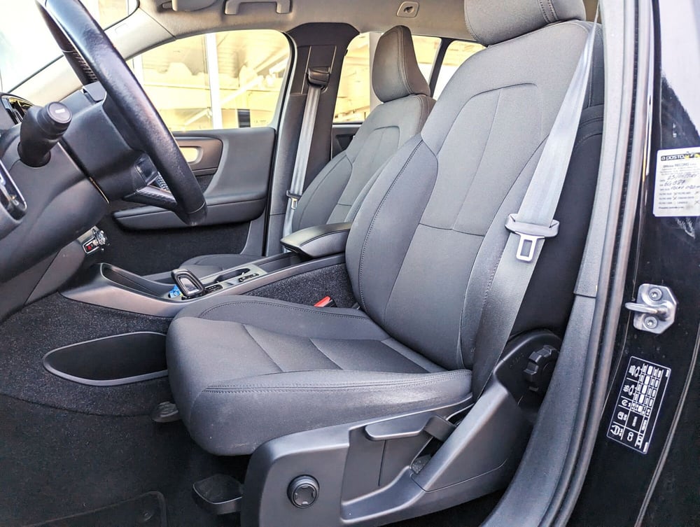 Volvo XC40 usata a Pescara (10)