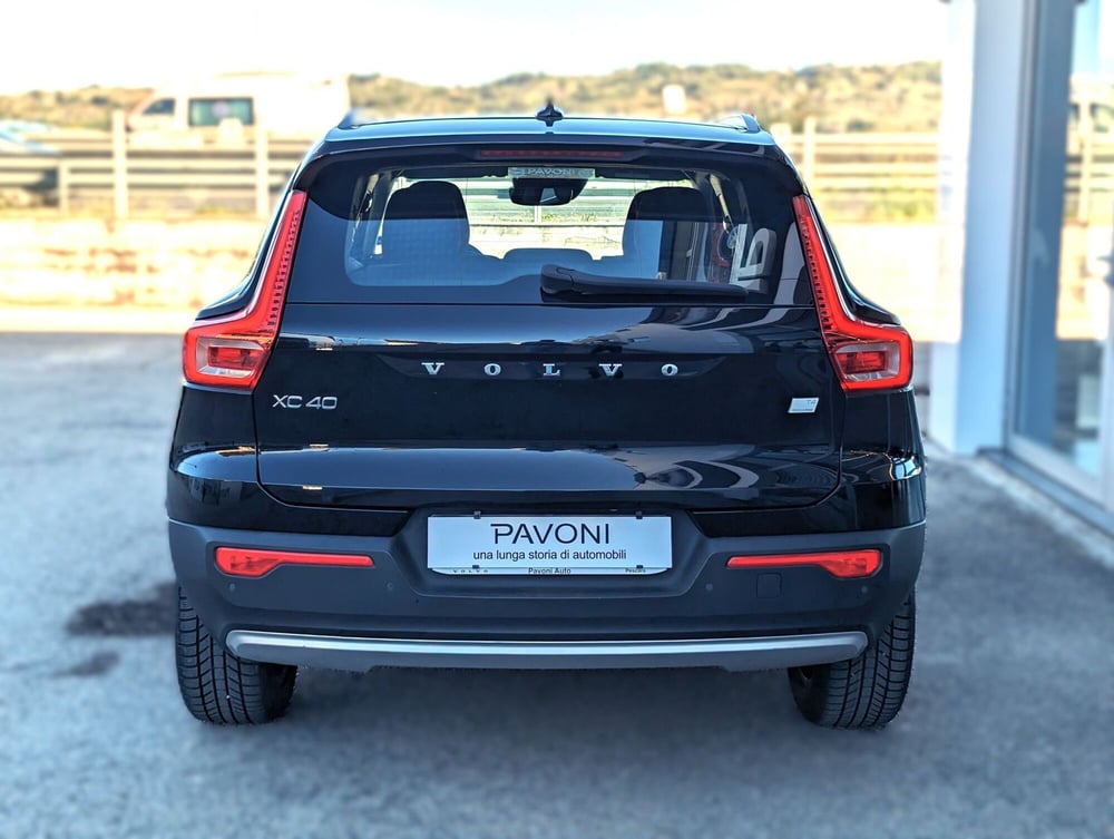 Volvo XC40 usata a Pescara (6)
