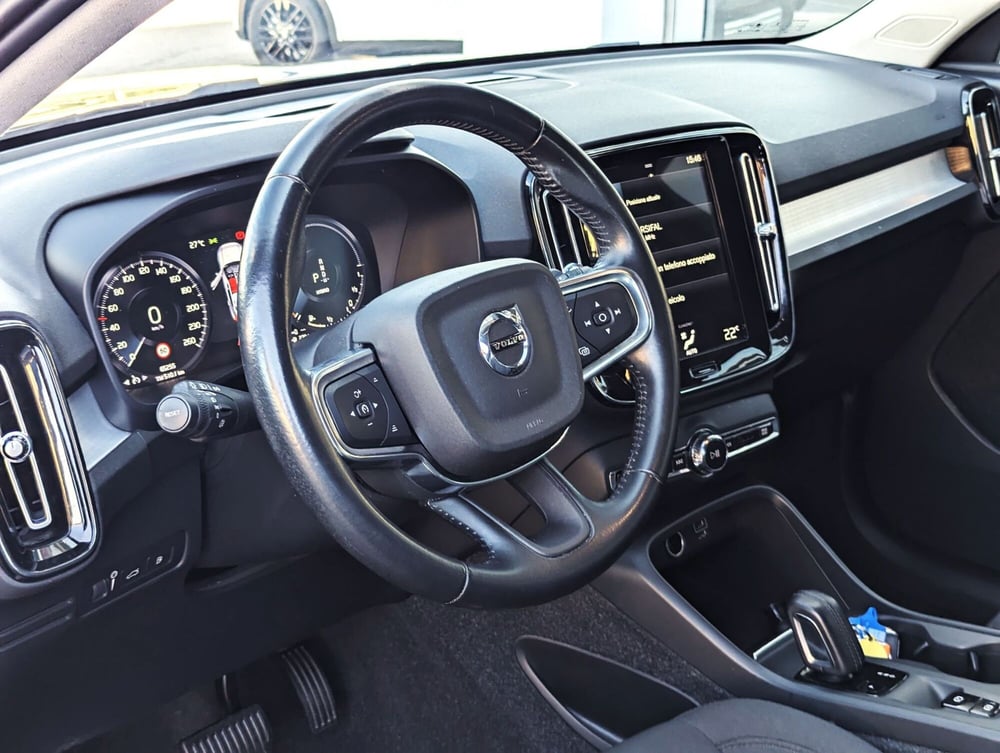 Volvo XC40 usata a Pescara (9)
