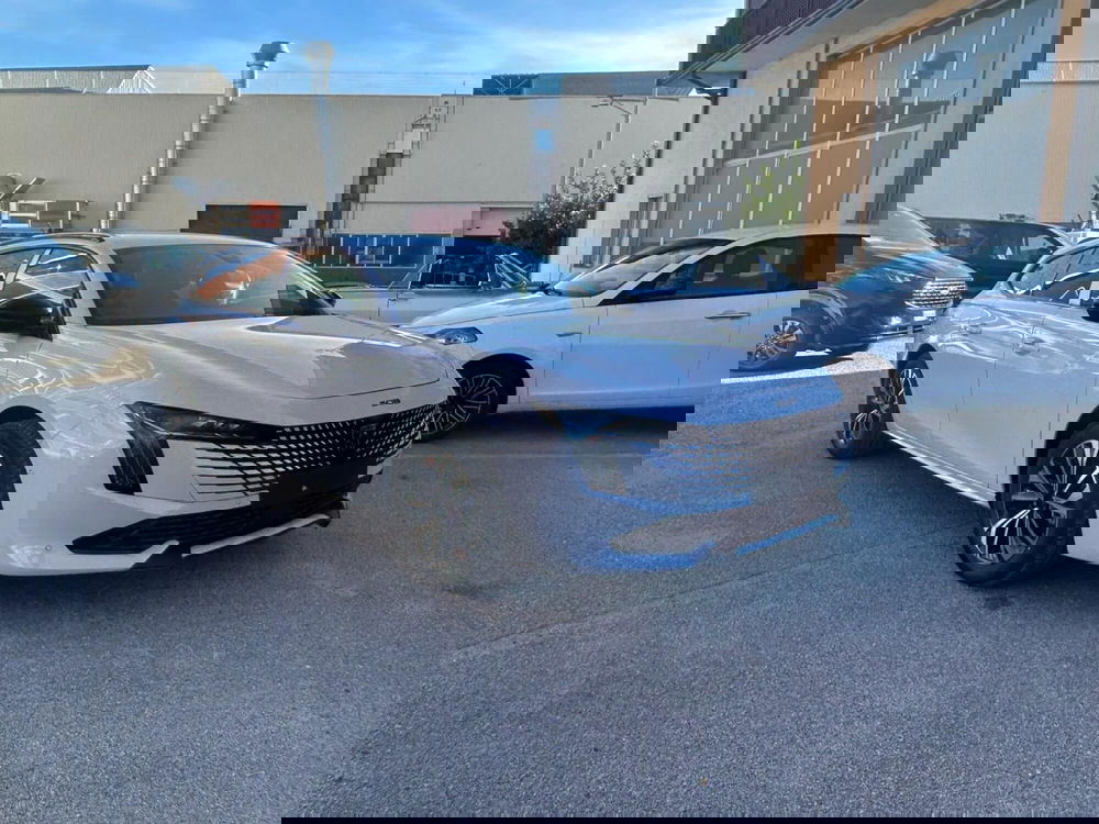 Peugeot 508 SW nuova a Salerno (2)